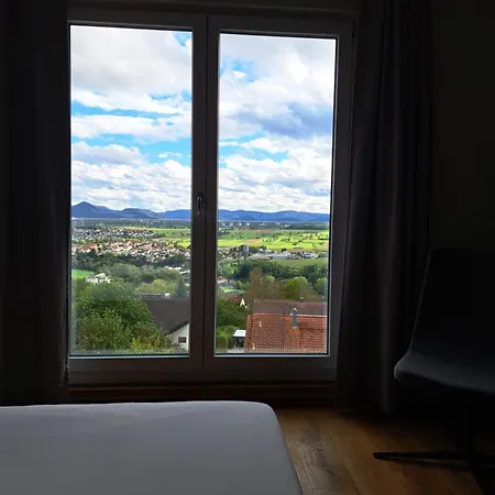 Schoenbuch מלון Pliezhausen