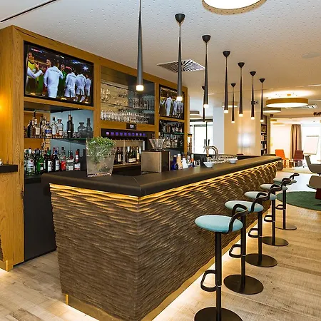 Schoenbuch מלון Pliezhausen