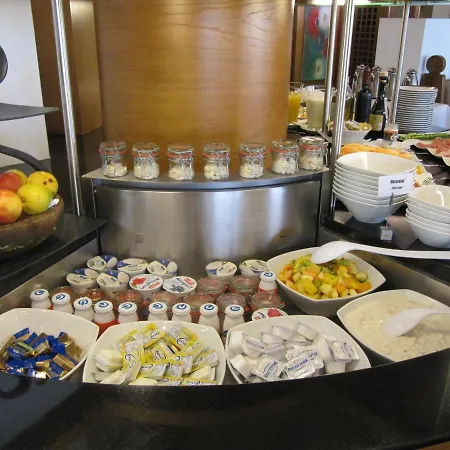 מלון Schoenbuch Pliezhausen